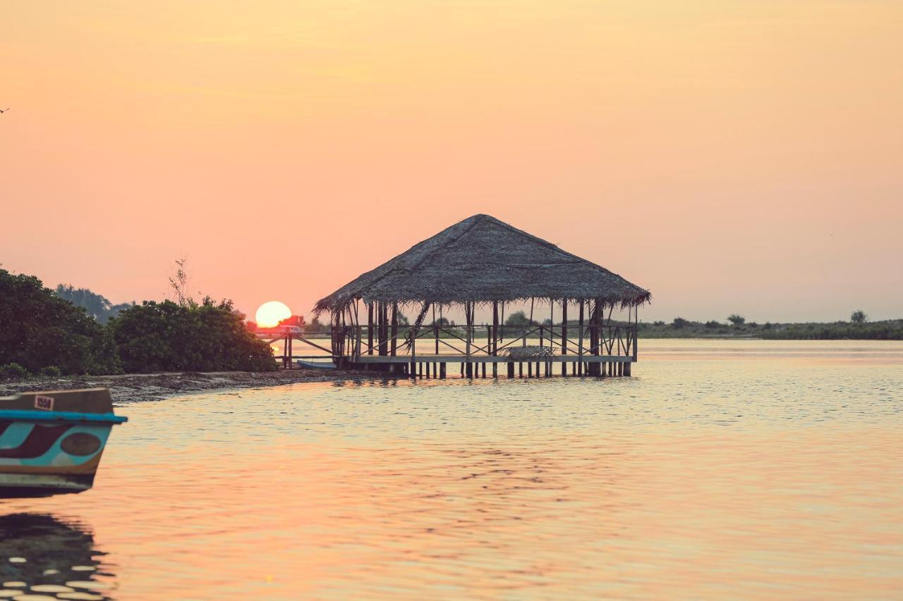 Dinuda Resort Калпития Экстерьер фото
